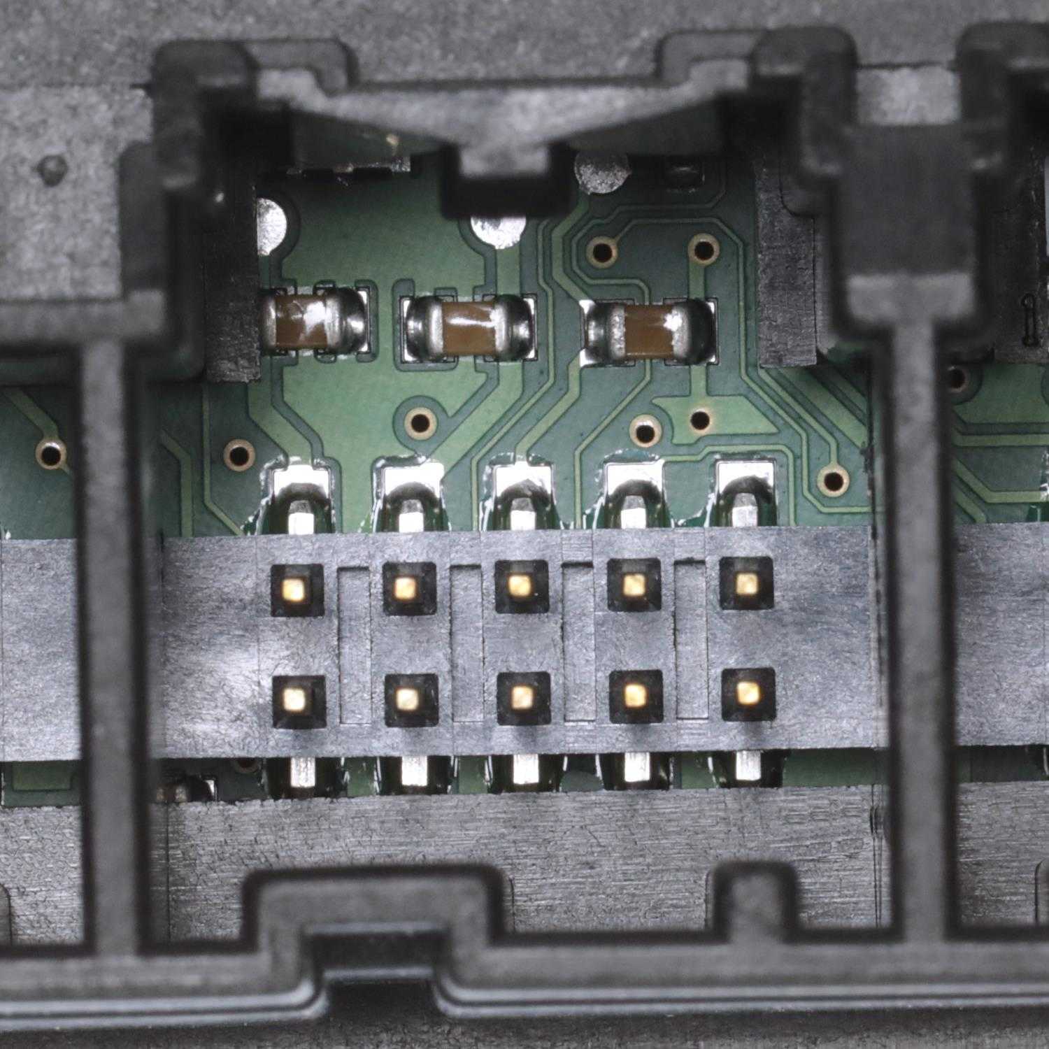 STANDARD MOTOR PRODUCTS - Door Window Switch - STA DWS1586