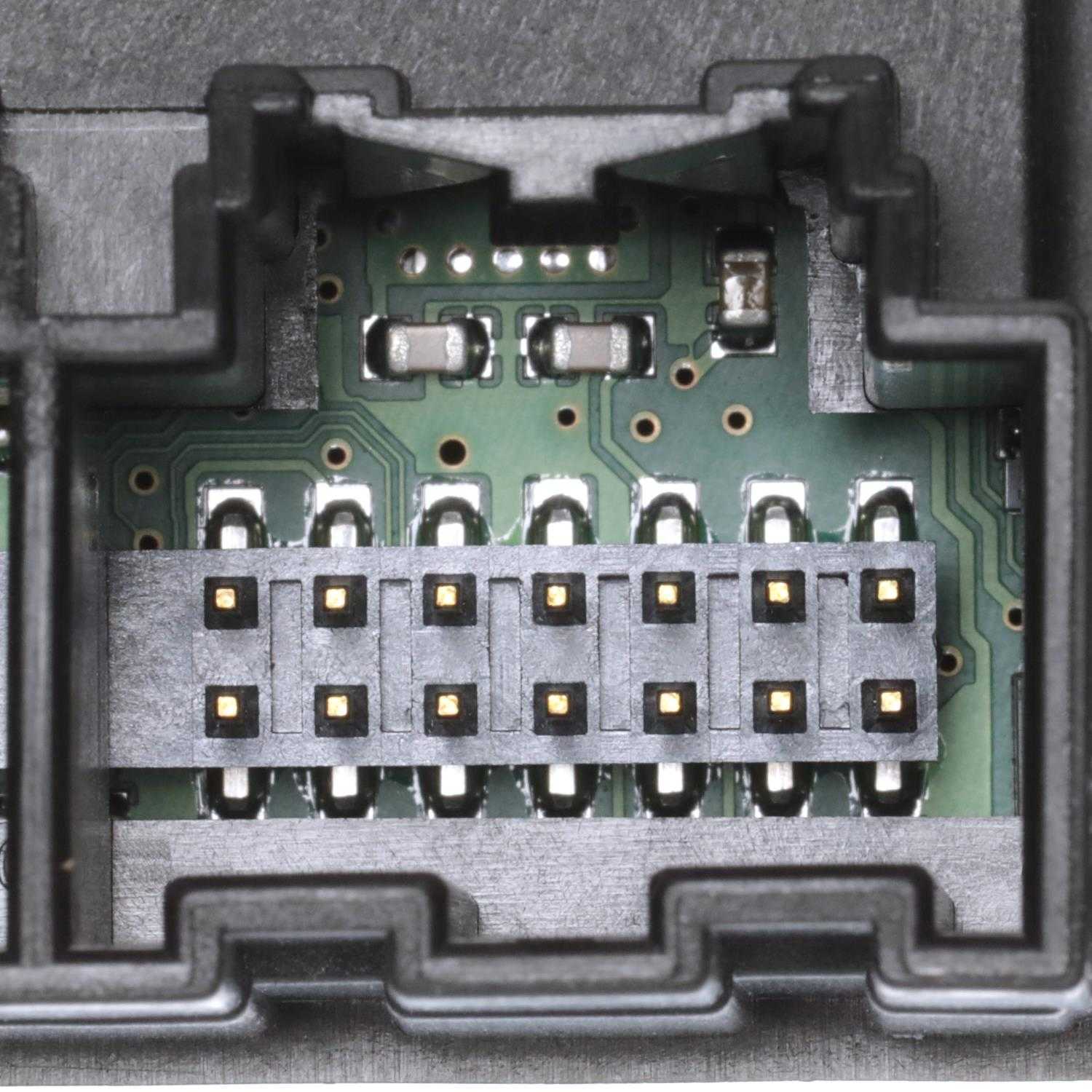 STANDARD MOTOR PRODUCTS - Door Window Switch - STA DWS1586