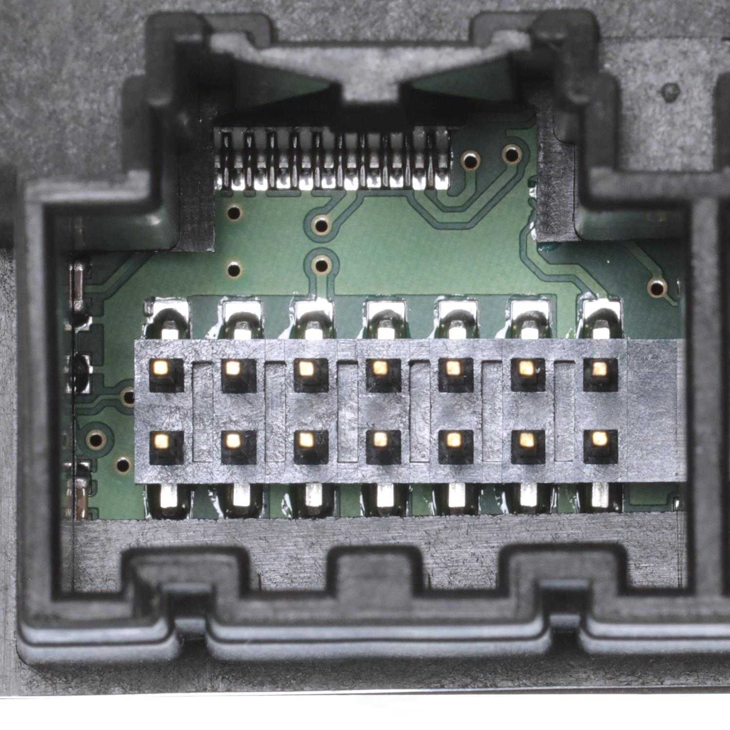 STANDARD MOTOR PRODUCTS - Door Window Switch - STA DWS1586