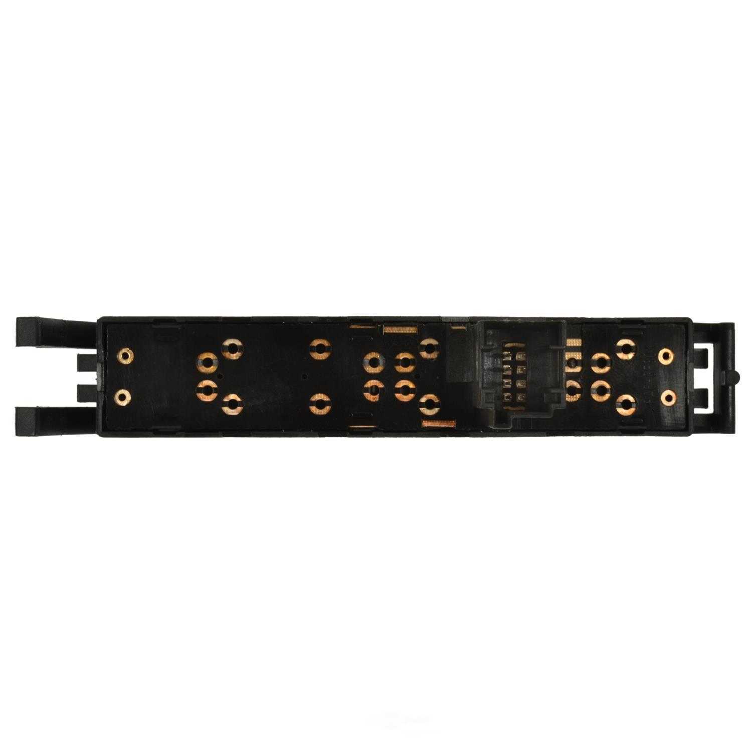 STANDARD MOTOR PRODUCTS - Door Window Switch (Front Left) - STA DWS1599