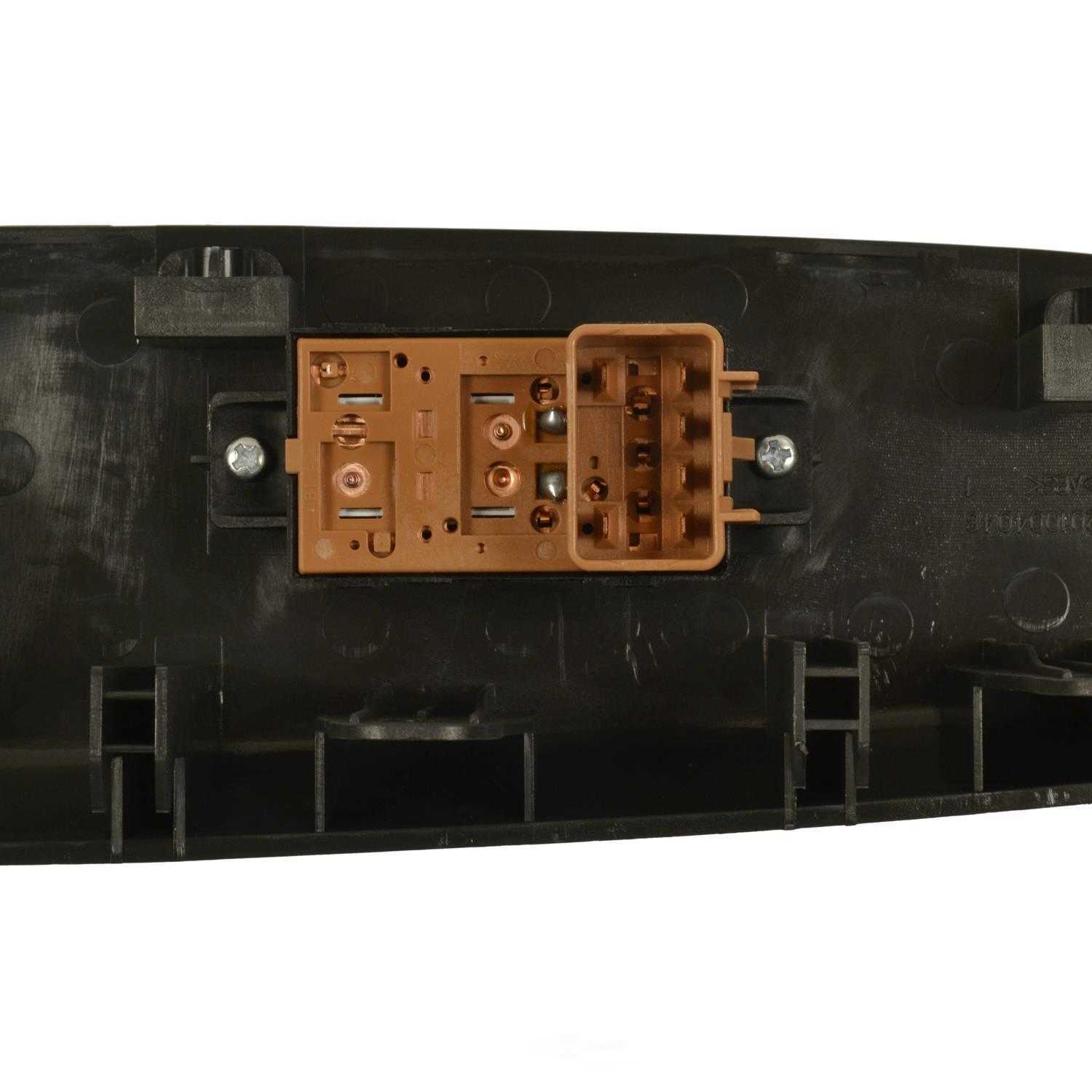 STANDARD MOTOR PRODUCTS - Door Window Switch - STA - dws1983