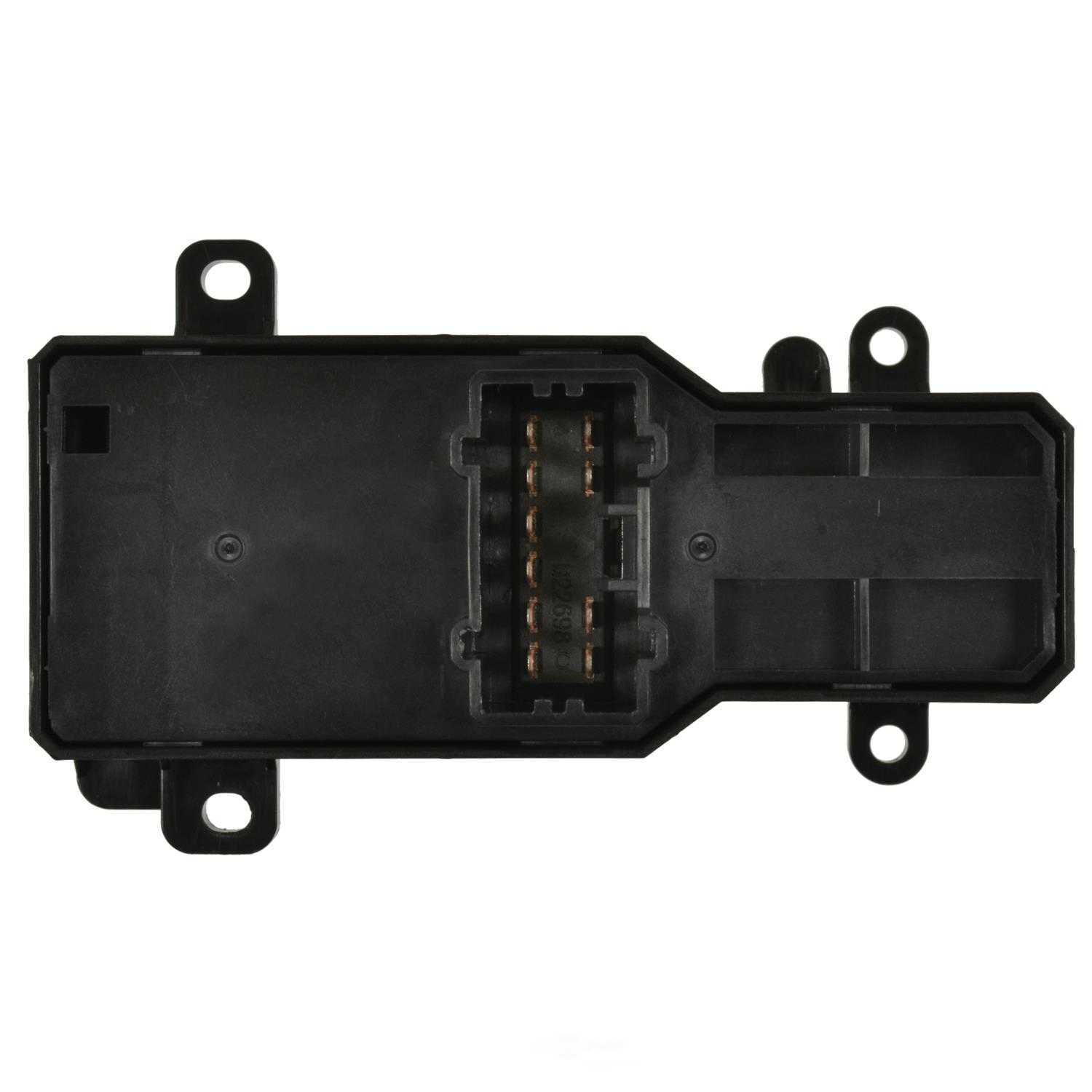 STANDARD MOTOR PRODUCTS - Door Lock Switch (Front Right) - STA DWS409