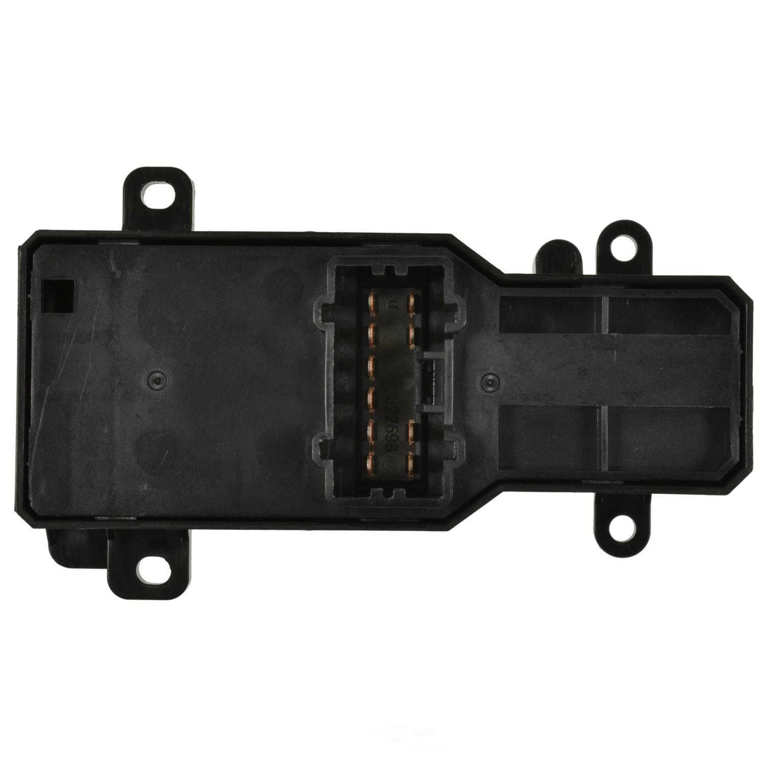STANDARD MOTOR PRODUCTS - Door Lock Switch (Front Right) - STA DWS432