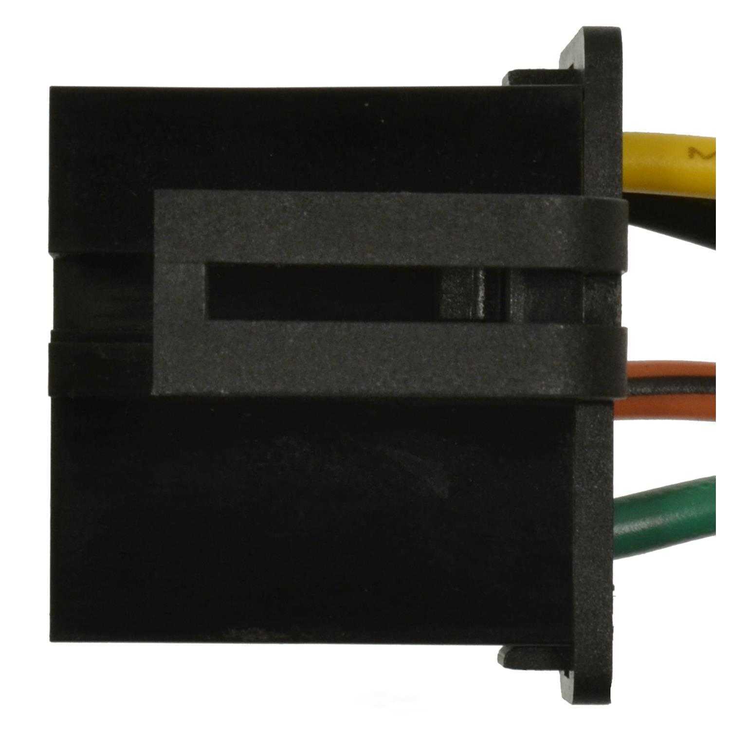 STANDARD MOTOR PRODUCTS - HVAC Blower Motor Resistor Connector - STA F90017