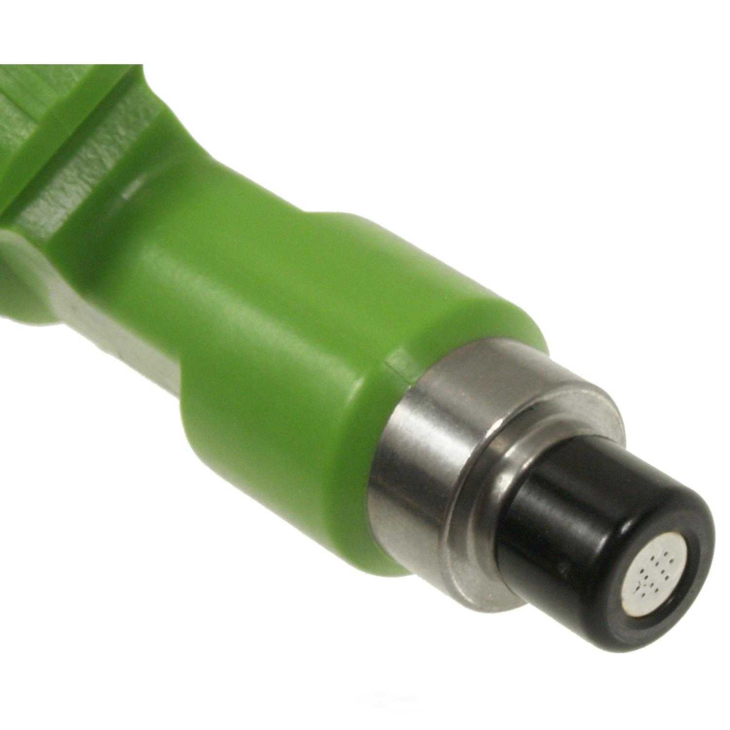 STANDARD MOTOR PRODUCTS - Fuel Injector - STA - fj1079