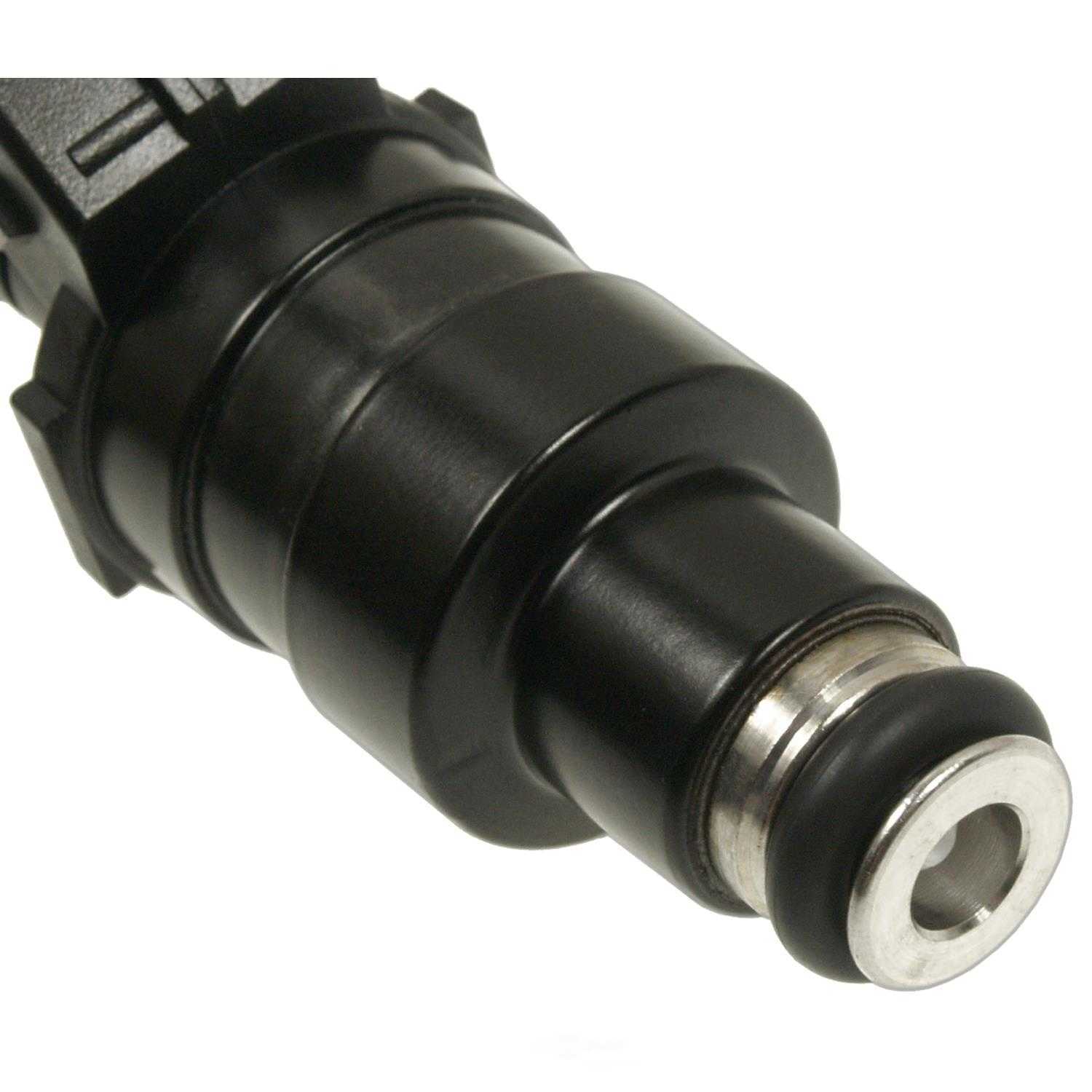 STANDARD MOTOR PRODUCTS - Fuel Injector - STA - fj14