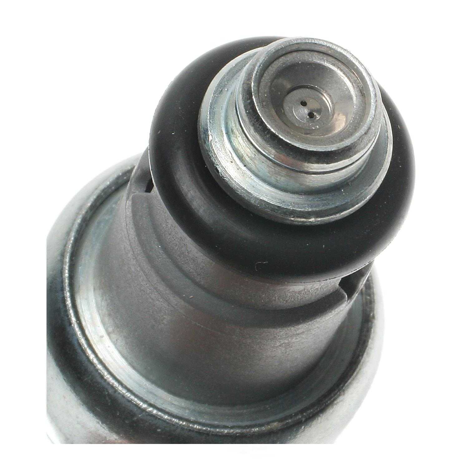 STANDARD MOTOR PRODUCTS - Fuel Injector - STA - fj471
