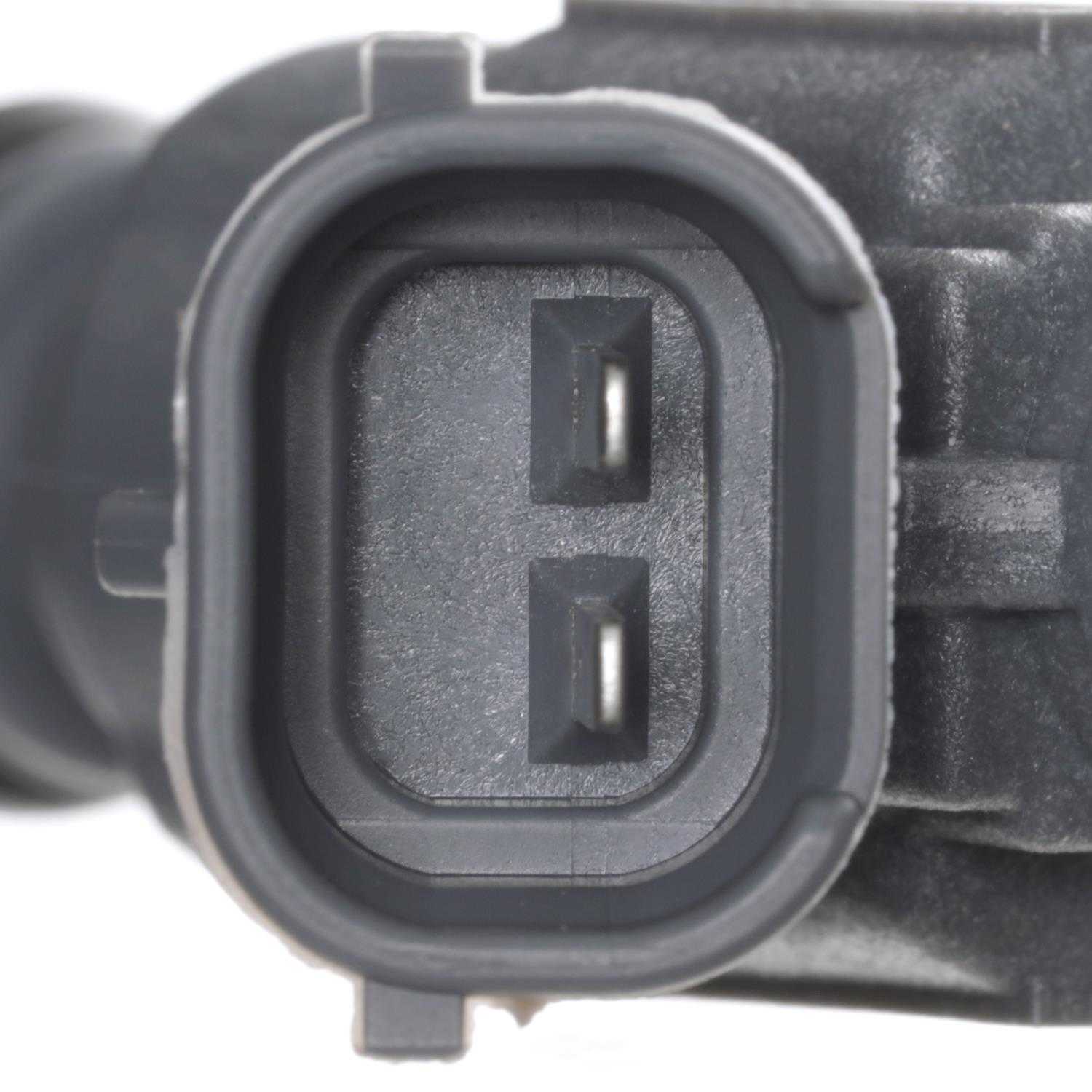 STANDARD MOTOR PRODUCTS - Fuel Injector - STA FJ653