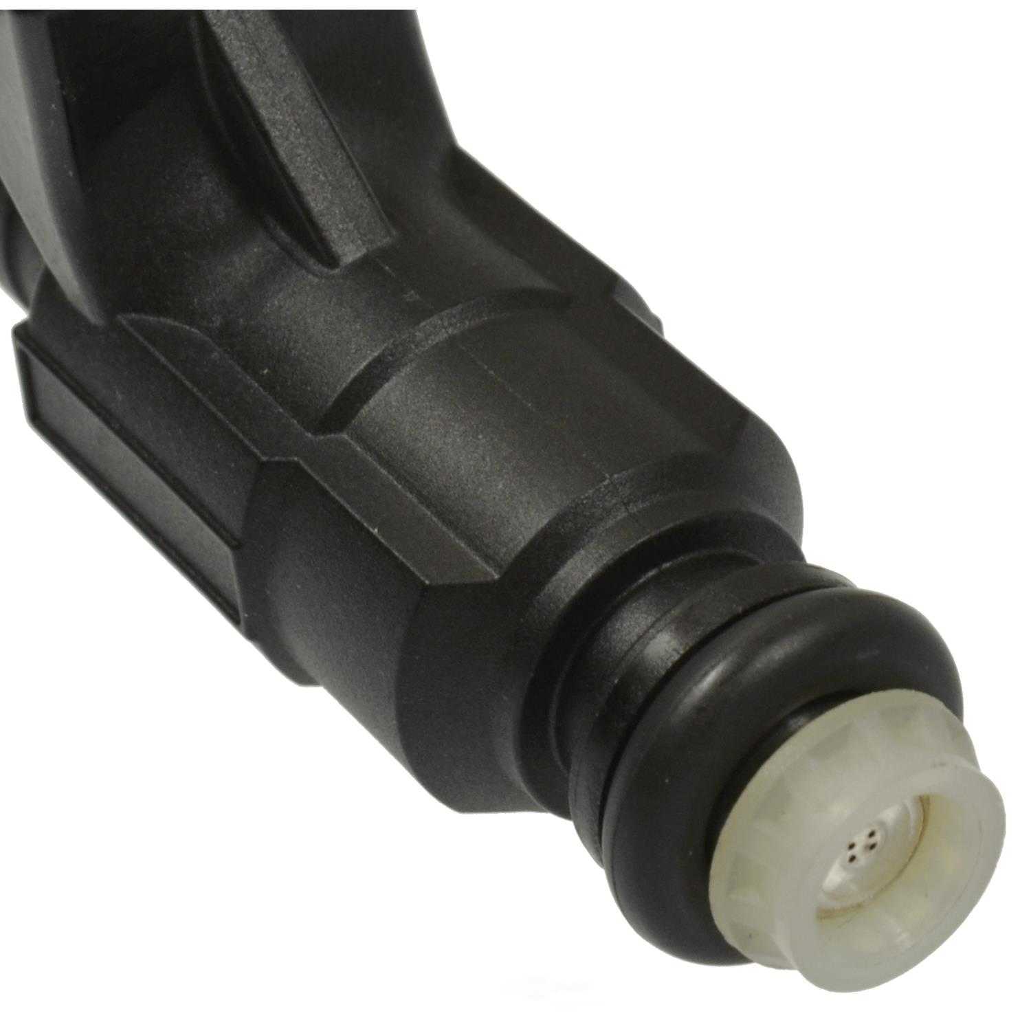 STANDARD MOTOR PRODUCTS - Fuel Injector - STA FJ665