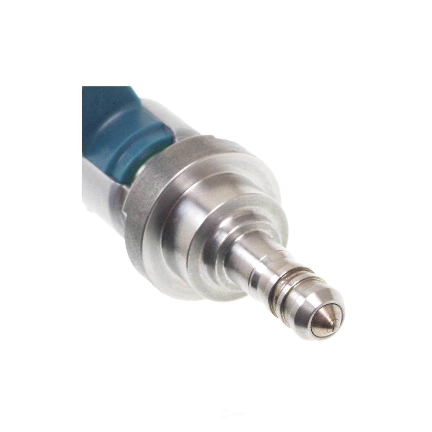 STANDARD MOTOR PRODUCTS - Fuel Injector - STA - fj761