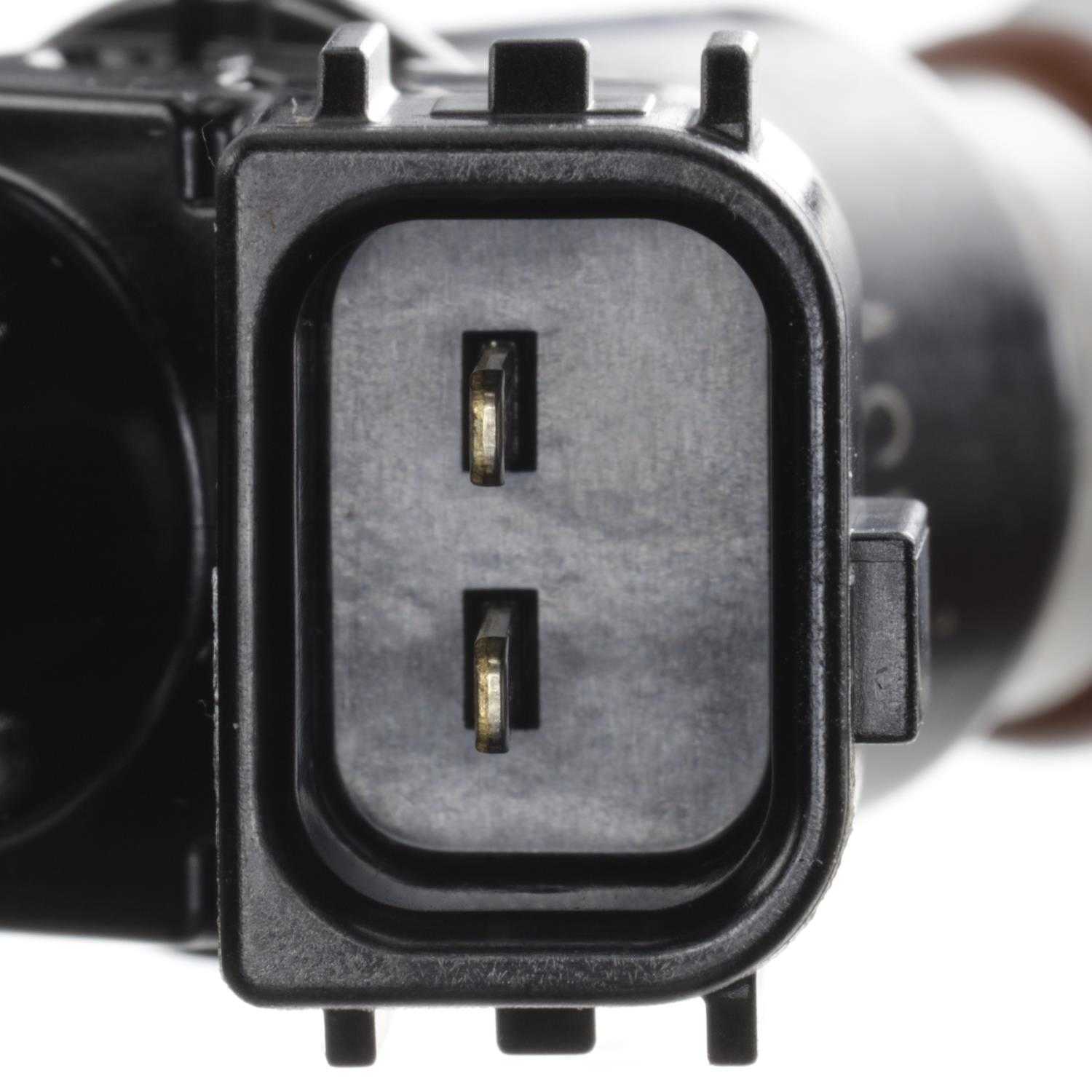 STANDARD MOTOR PRODUCTS - Fuel Injector - STA FJ772