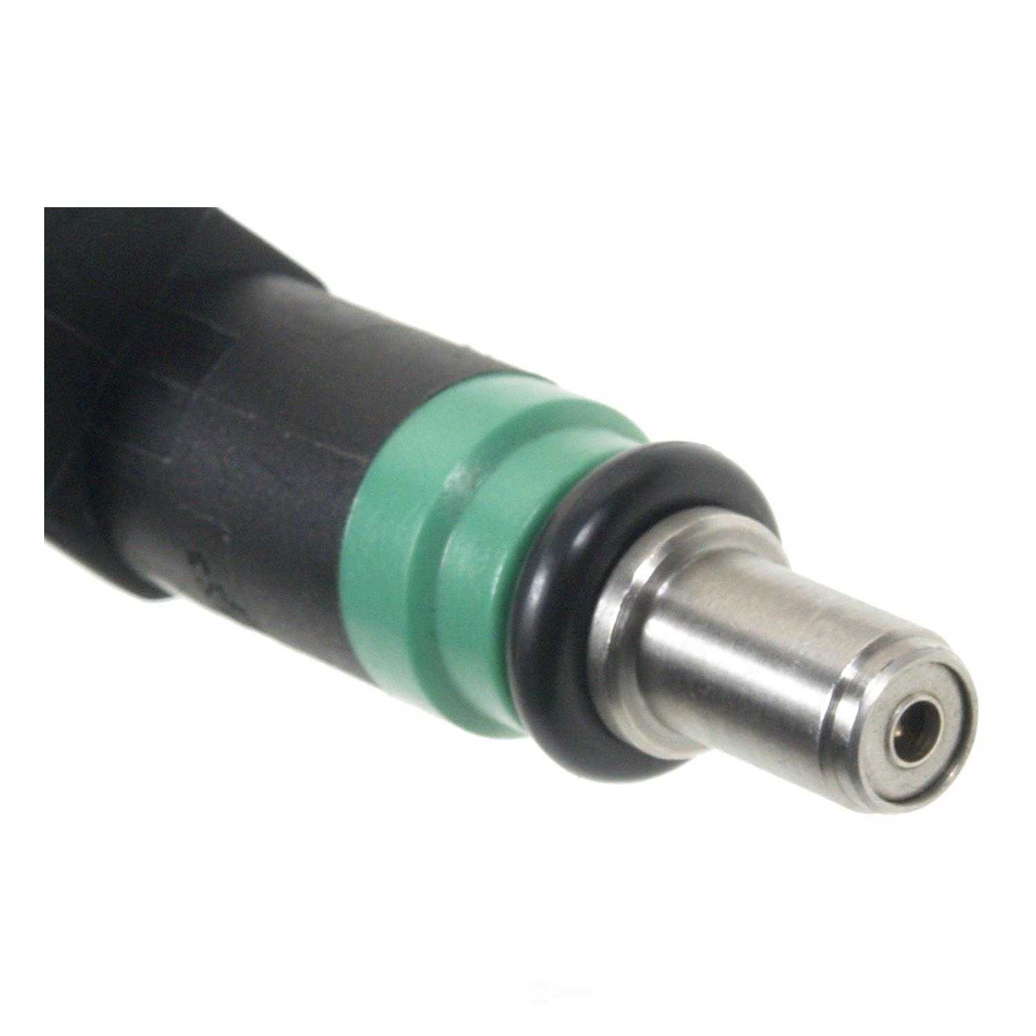 STANDARD MOTOR PRODUCTS - Fuel Injector - STA - fj881