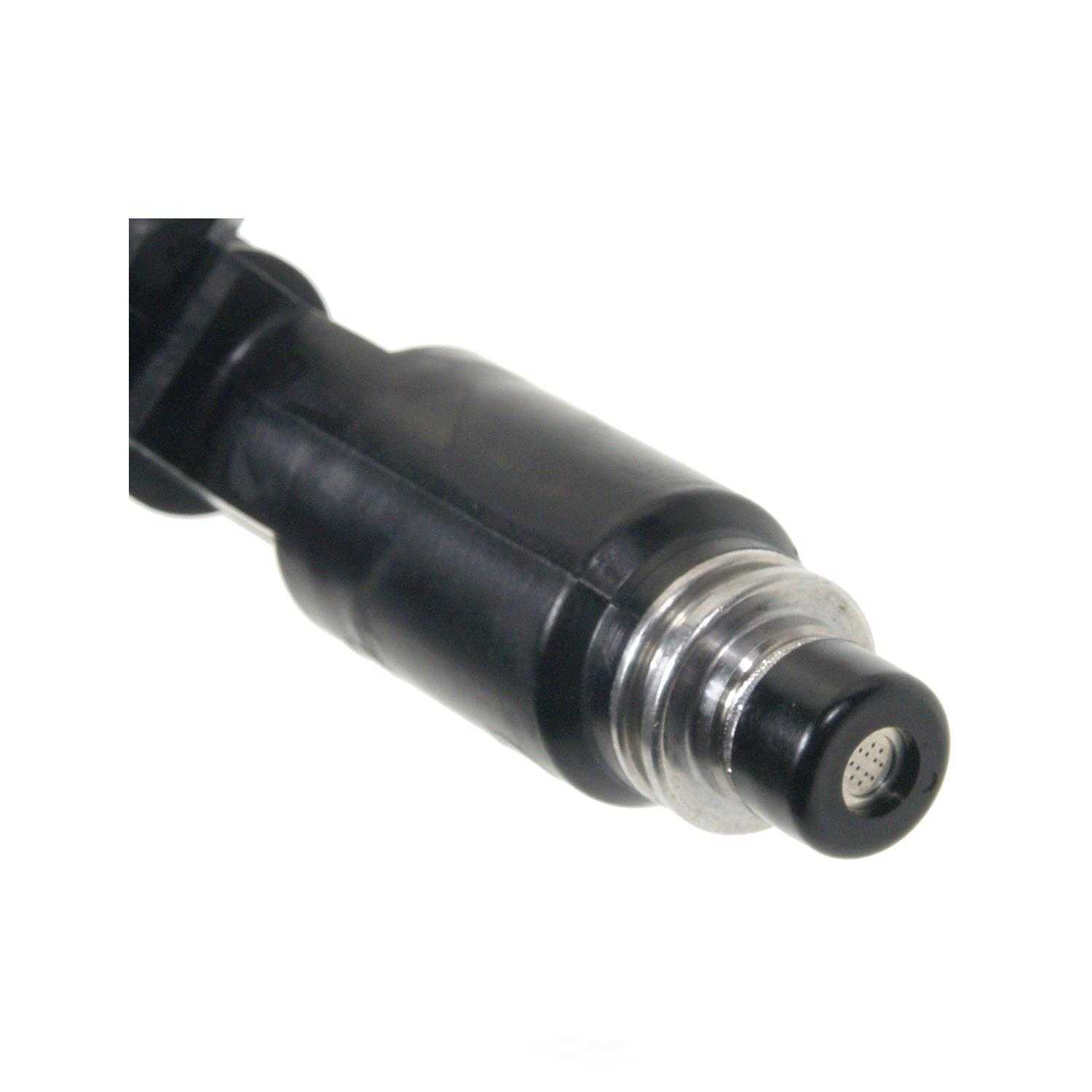 STANDARD MOTOR PRODUCTS - Fuel Injector - STA - fj916