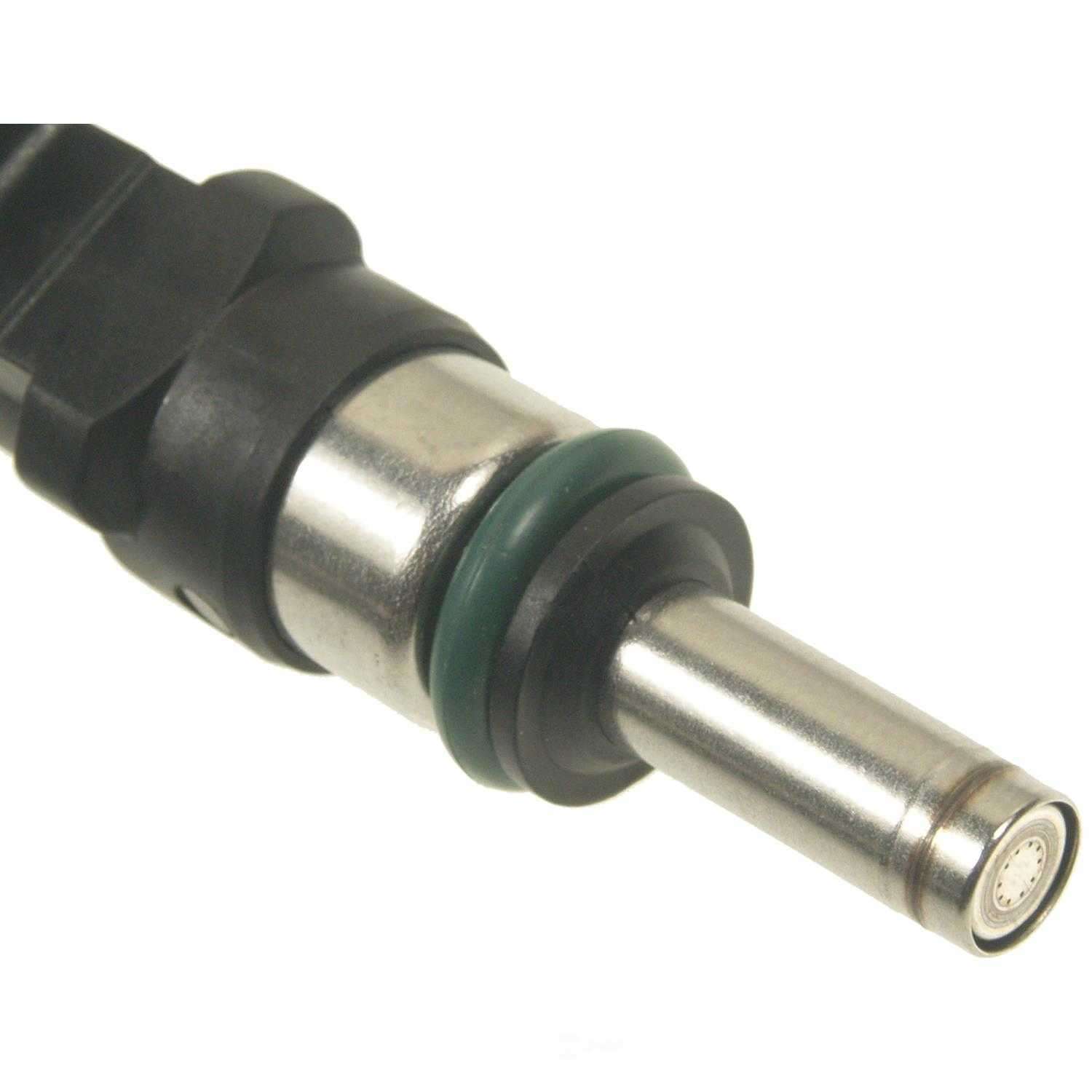 STANDARD MOTOR PRODUCTS - Fuel Injector - STA - fj972