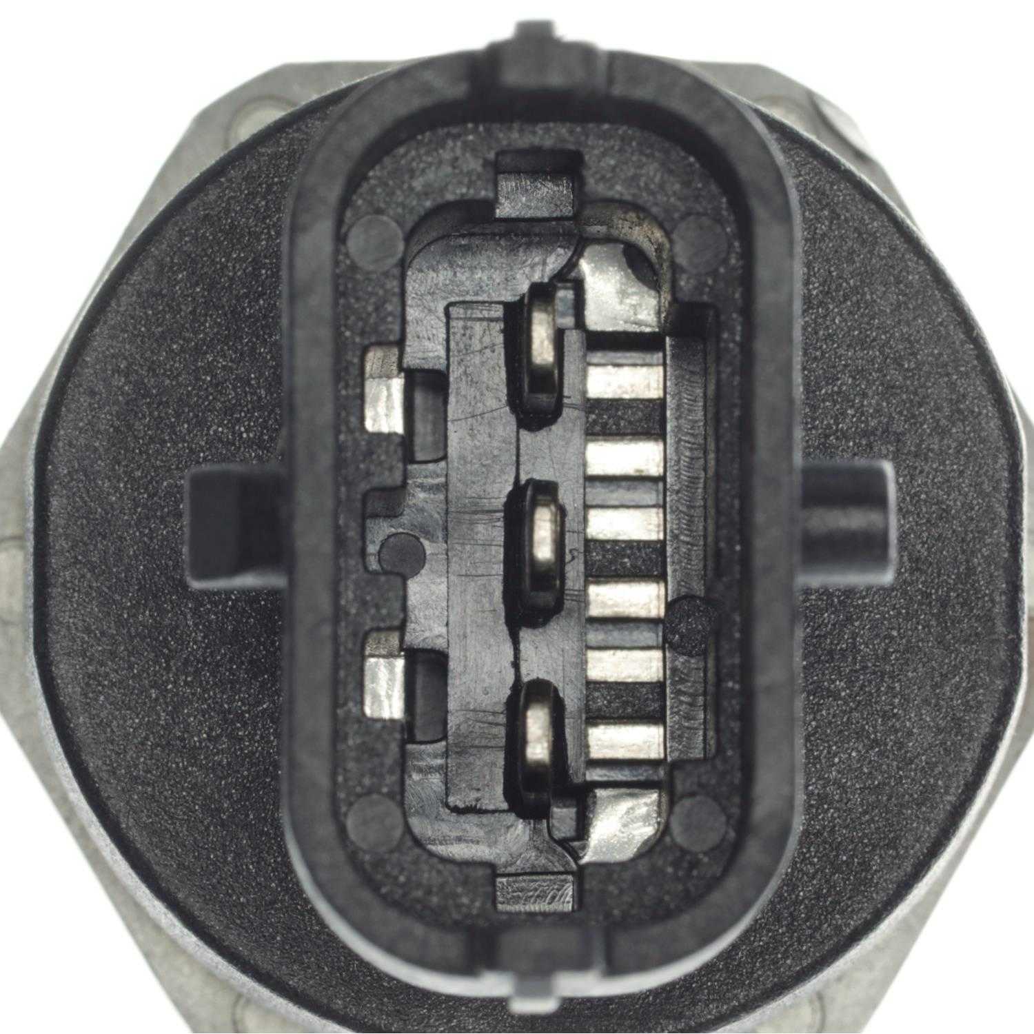 STANDARD MOTOR PRODUCTS - Fuel Pressure Sensor - STA - fps82