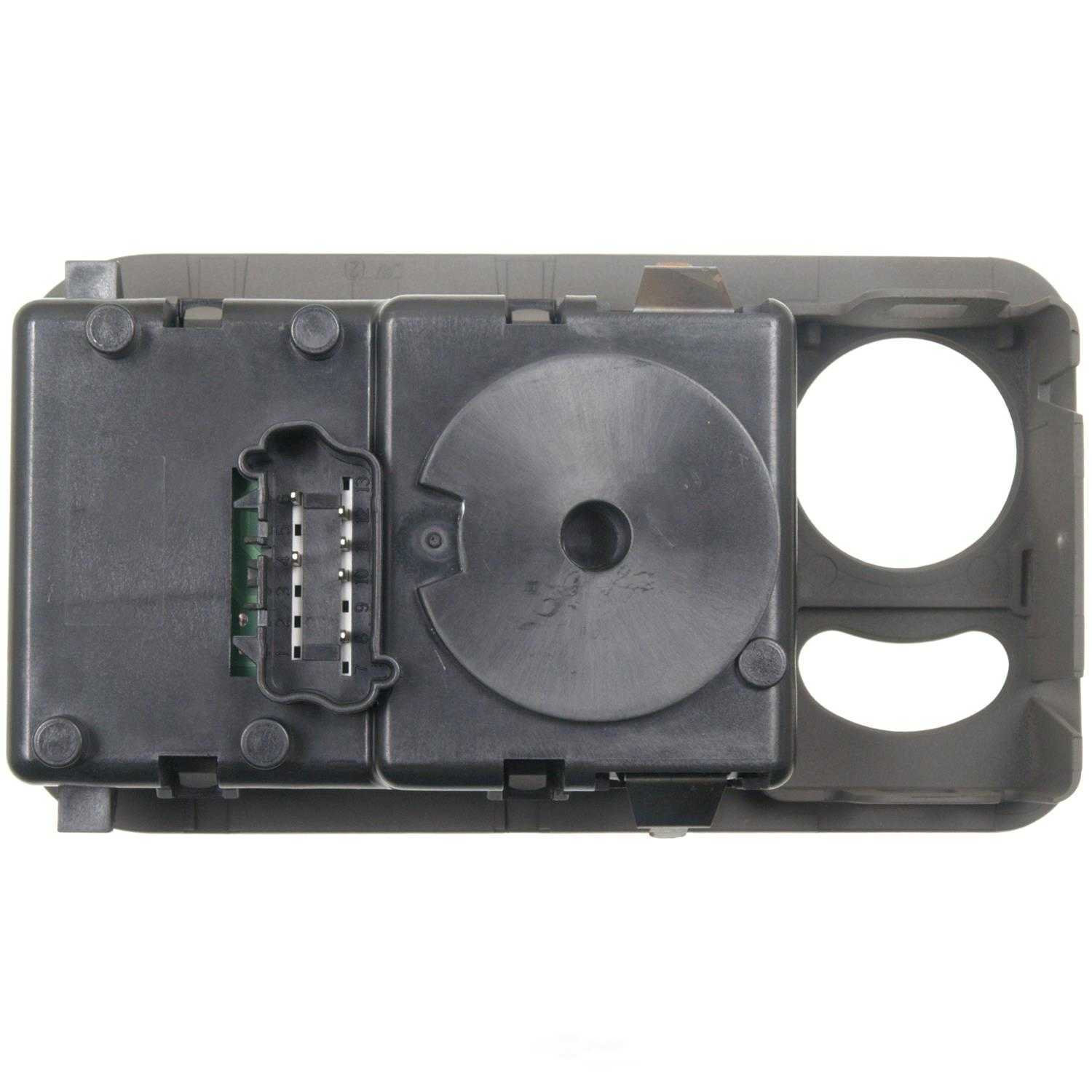 STANDARD MOTOR PRODUCTS - Headlight Switch - STA - hls-1097