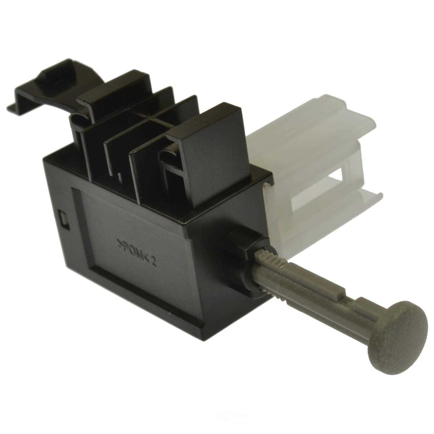 STANDARD MOTOR PRODUCTS - Clutch Starter Safety Switch - STA - ns-633