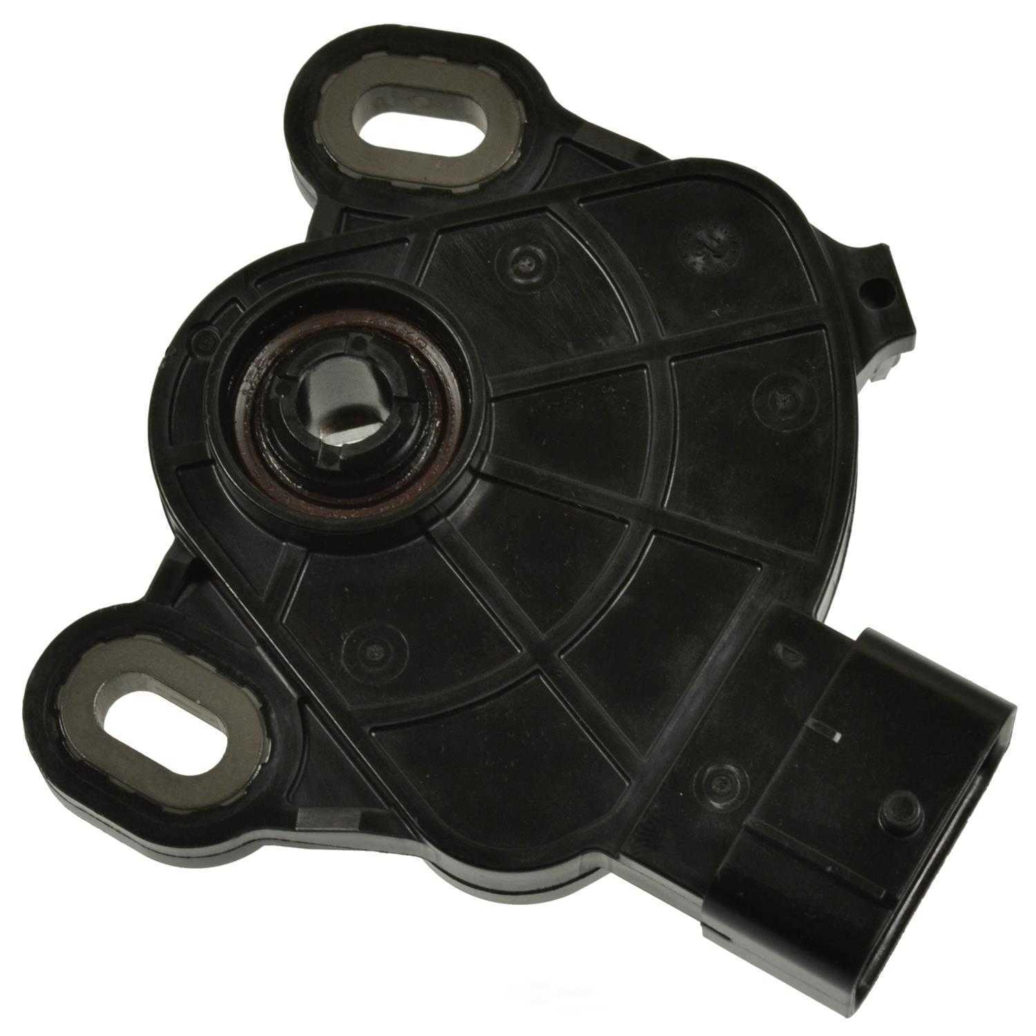STANDARD MOTOR PRODUCTS - Neutral Safety Switch - STA - ns-641