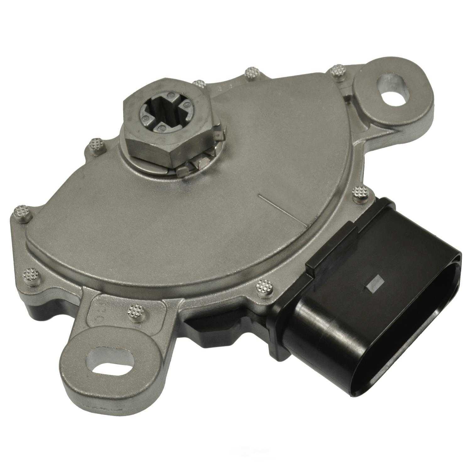 STANDARD MOTOR PRODUCTS - Neutral Safety Switch - STA NS-686