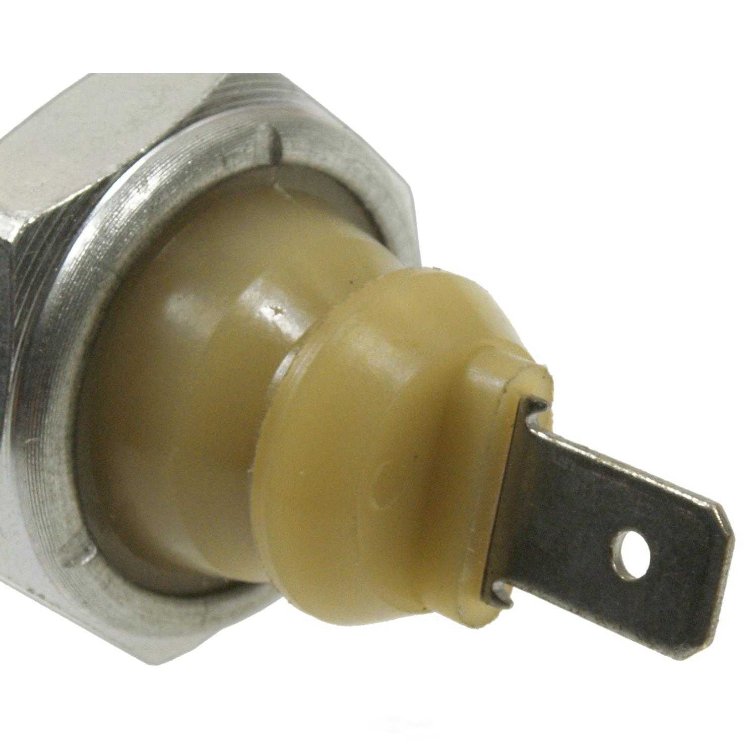 STANDARD MOTOR PRODUCTS - Engine Oil Pressure Switch - STA PS-121