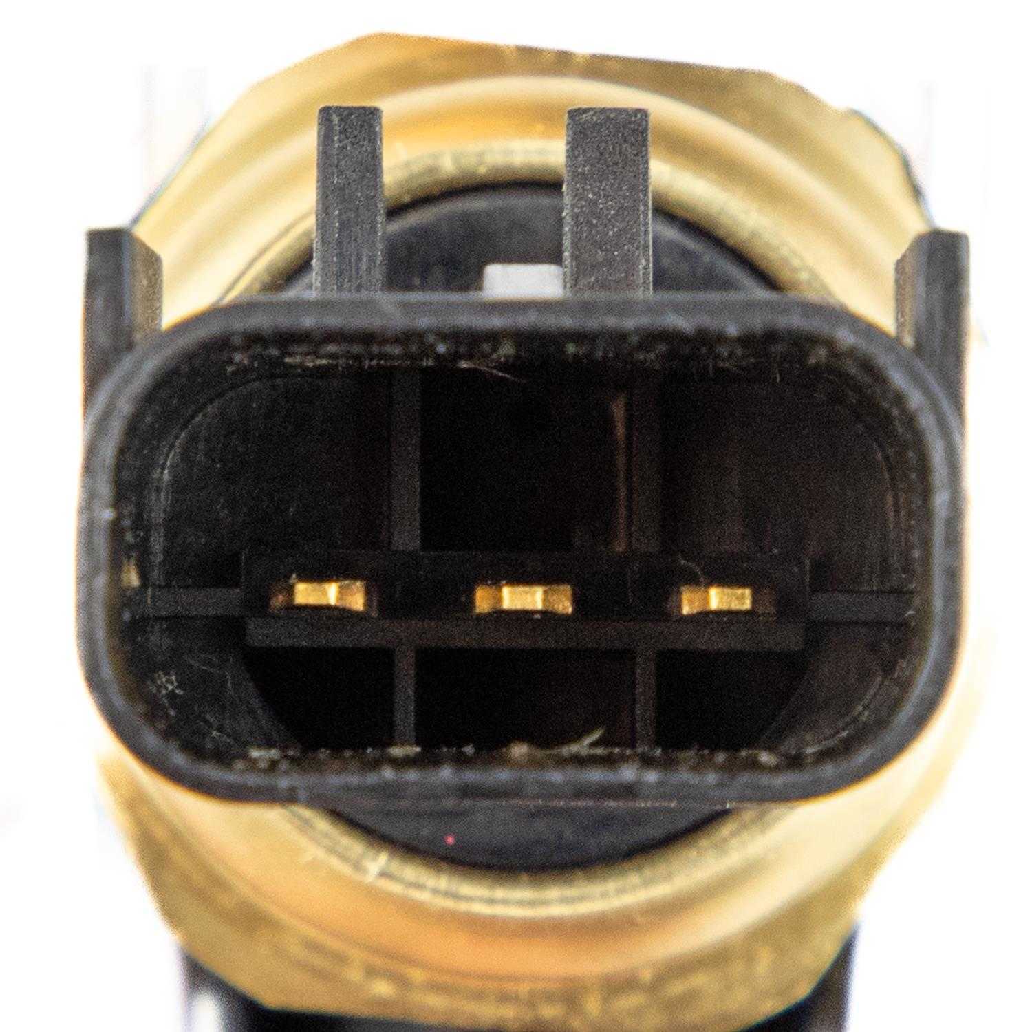 STANDARD MOTOR PRODUCTS - Engine Oil Pressure Sender With Light - STA PS638