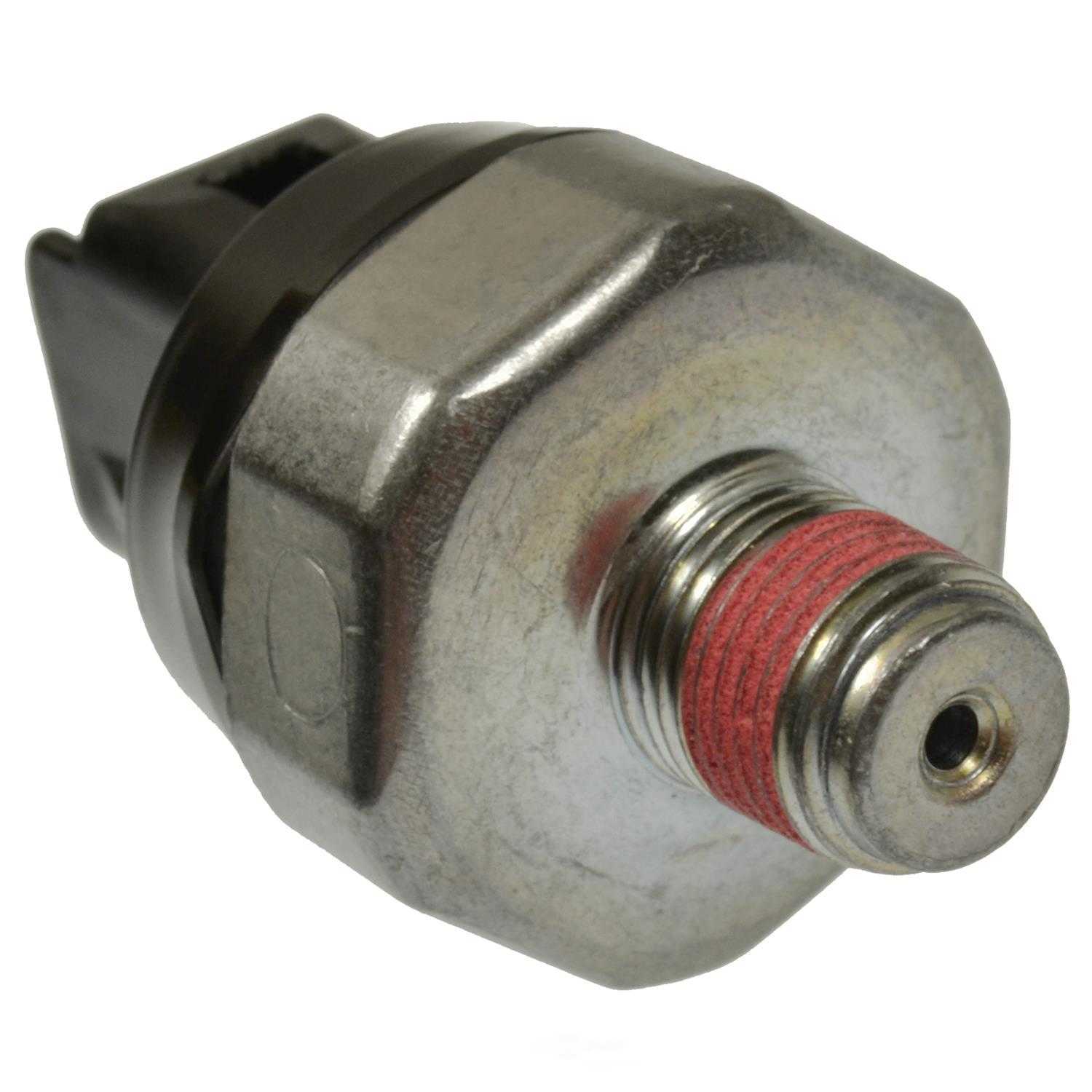 STANDARD MOTOR PRODUCTS - Engine Oil Pressure Switch - STA PS672