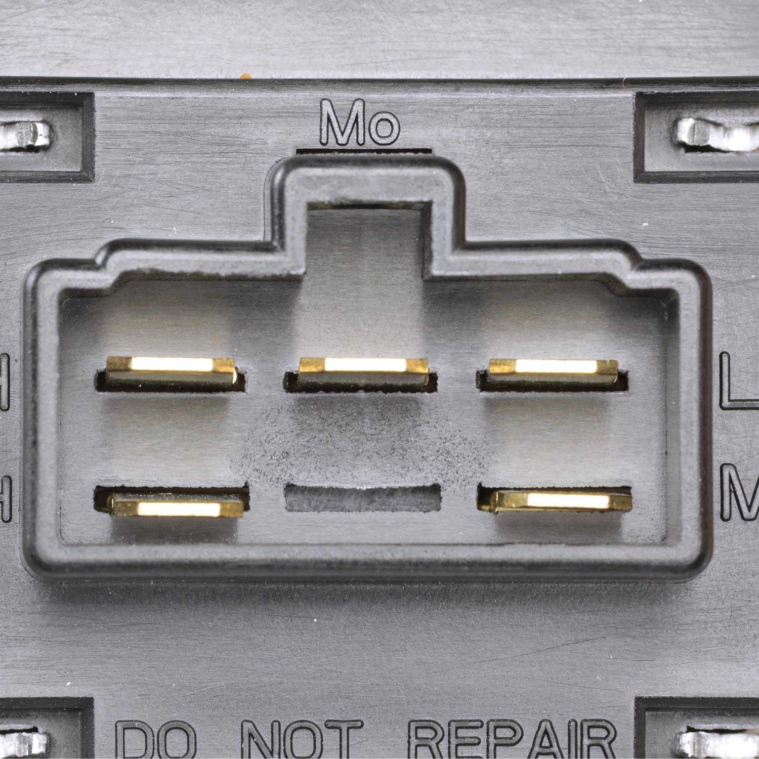 STANDARD MOTOR PRODUCTS - HVAC Blower Motor Resistor - STA RU-531