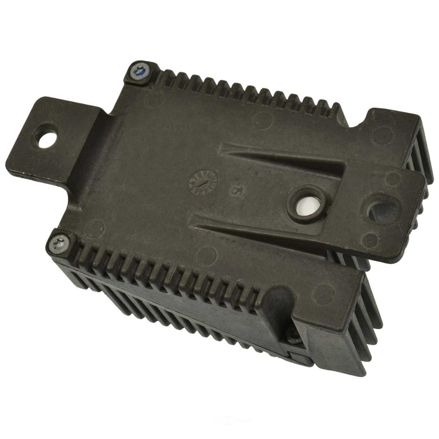 STANDARD MOTOR PRODUCTS - Engine Cooling Fan Module - STA - ry1830