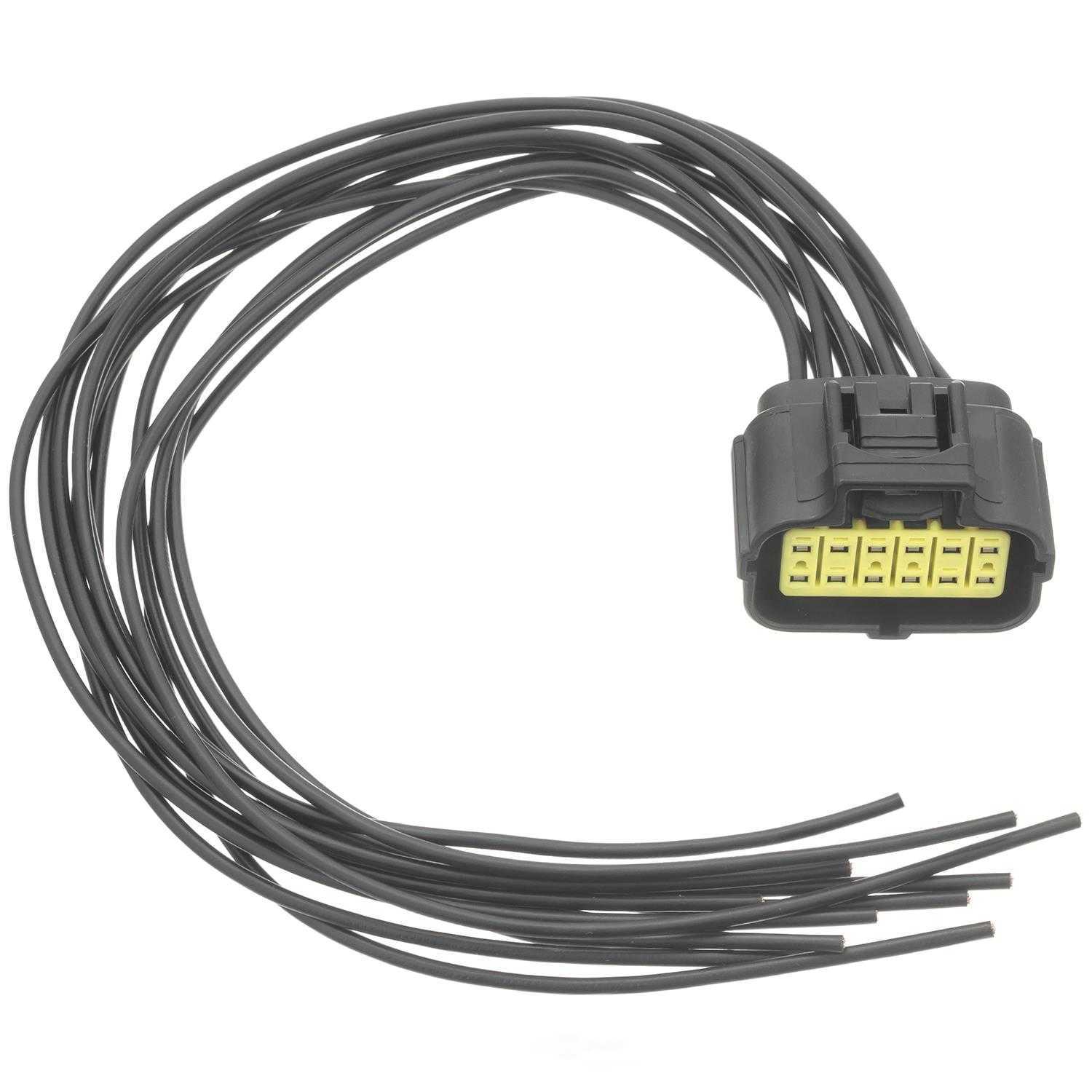 STANDARD MOTOR PRODUCTS - Back Up Light Switch Connector - STA S-813