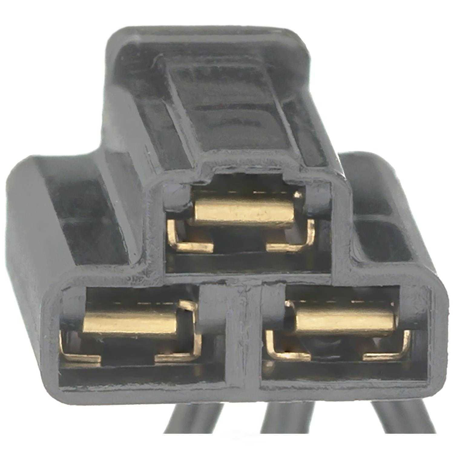 STANDARD MOTOR PRODUCTS - Headlight Relay Connector - STA S-82
