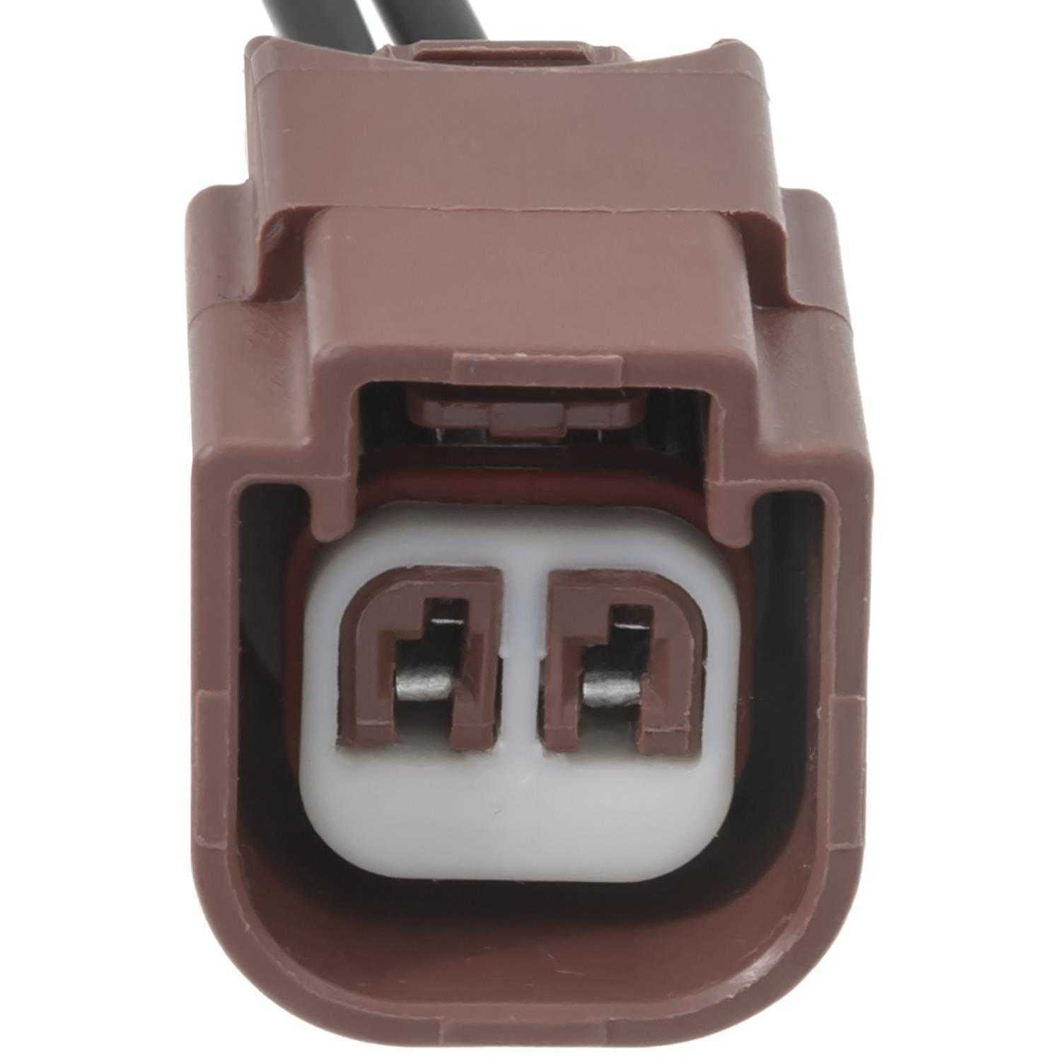 STANDARD MOTOR PRODUCTS - Center High Mount Stop Light Connector - STA - s2969