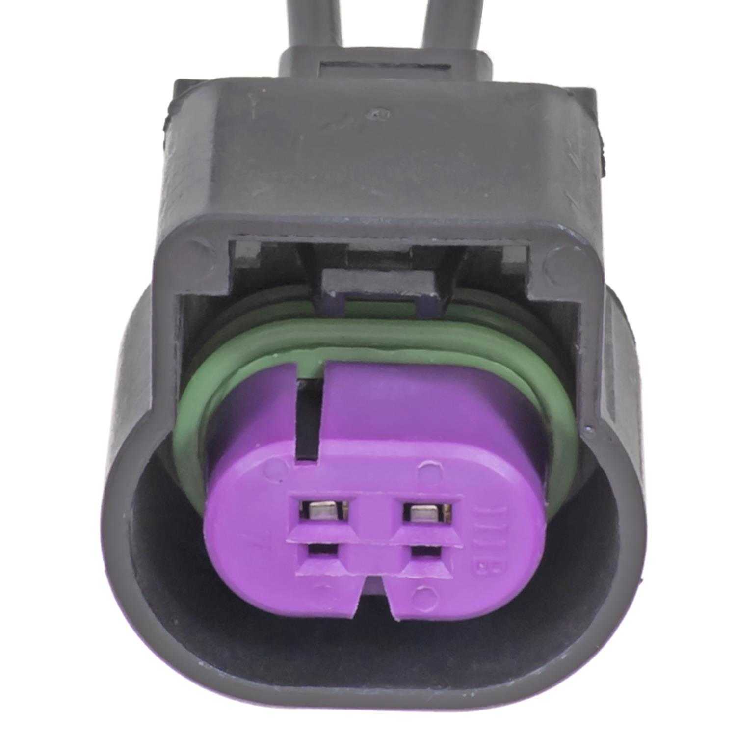 STANDARD MOTOR PRODUCTS - Center High Mount Stop Light Connector - STA - s3057