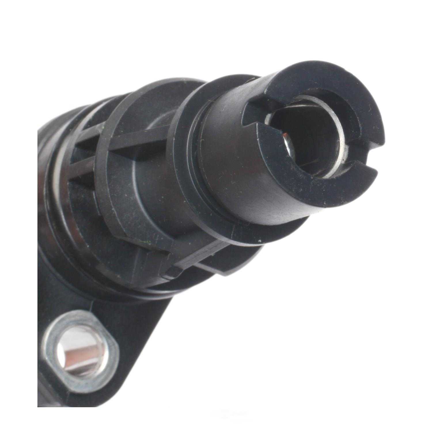 STANDARD MOTOR PRODUCTS - Vehicle Speed Sensor - STA - sc827