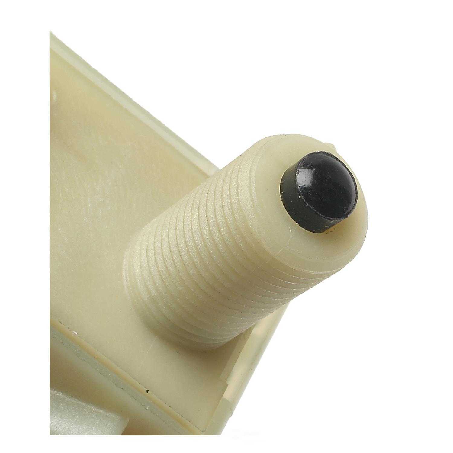 STANDARD MOTOR PRODUCTS - Brake Light Switch - STA - sls-134