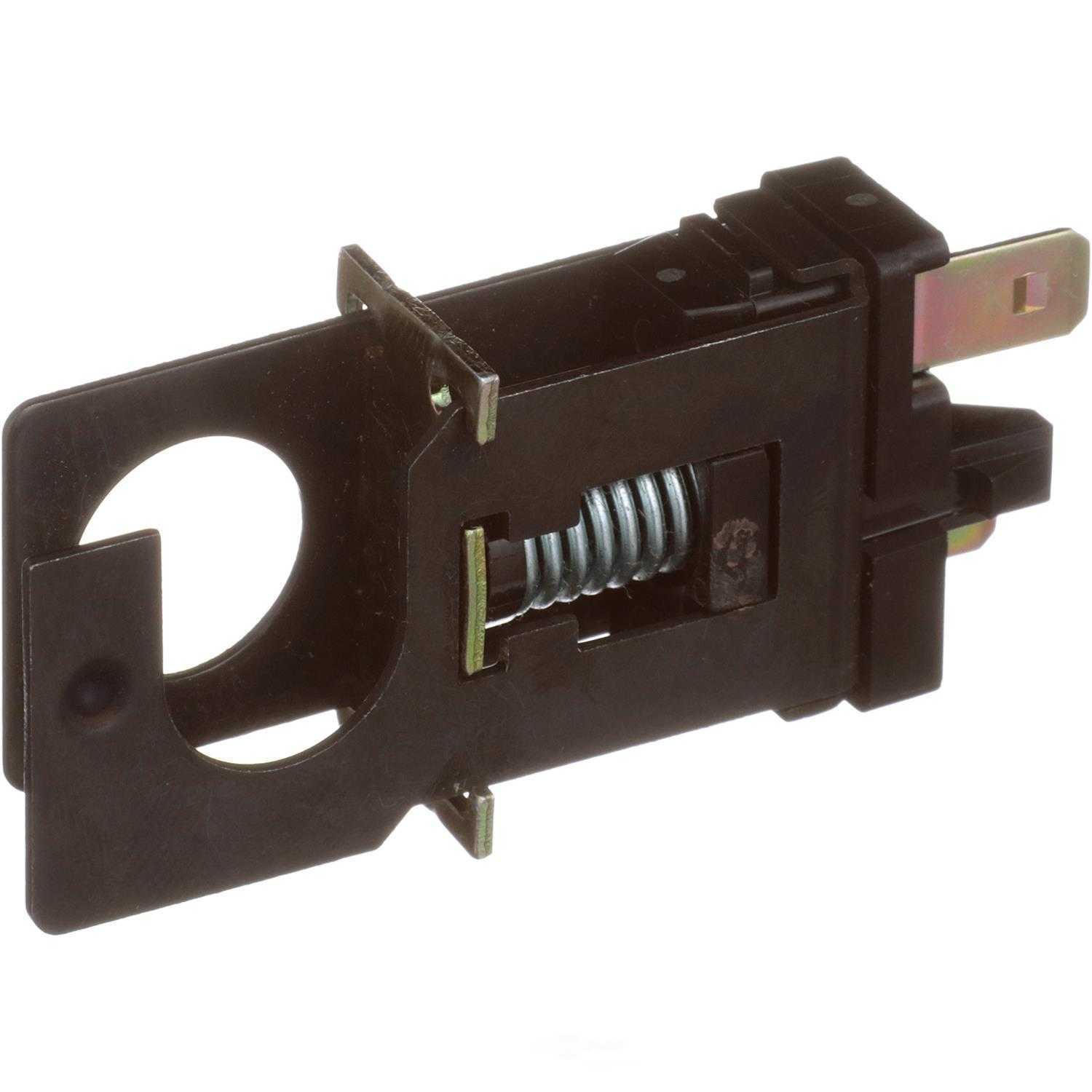 STANDARD MOTOR PRODUCTS - Brake Light Switch - STA - sls-165