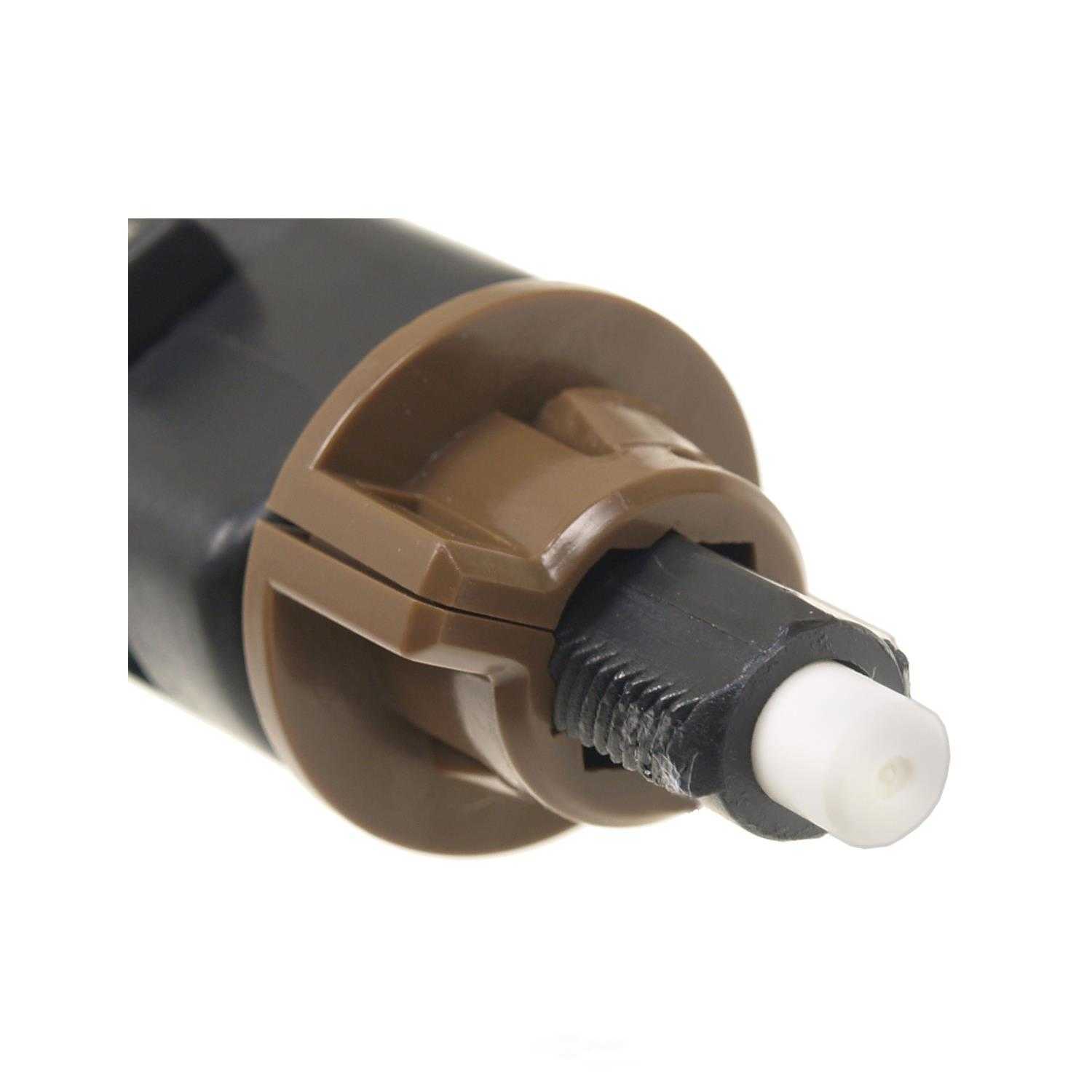 STANDARD MOTOR PRODUCTS - Brake Light Switch - STA - sls-304
