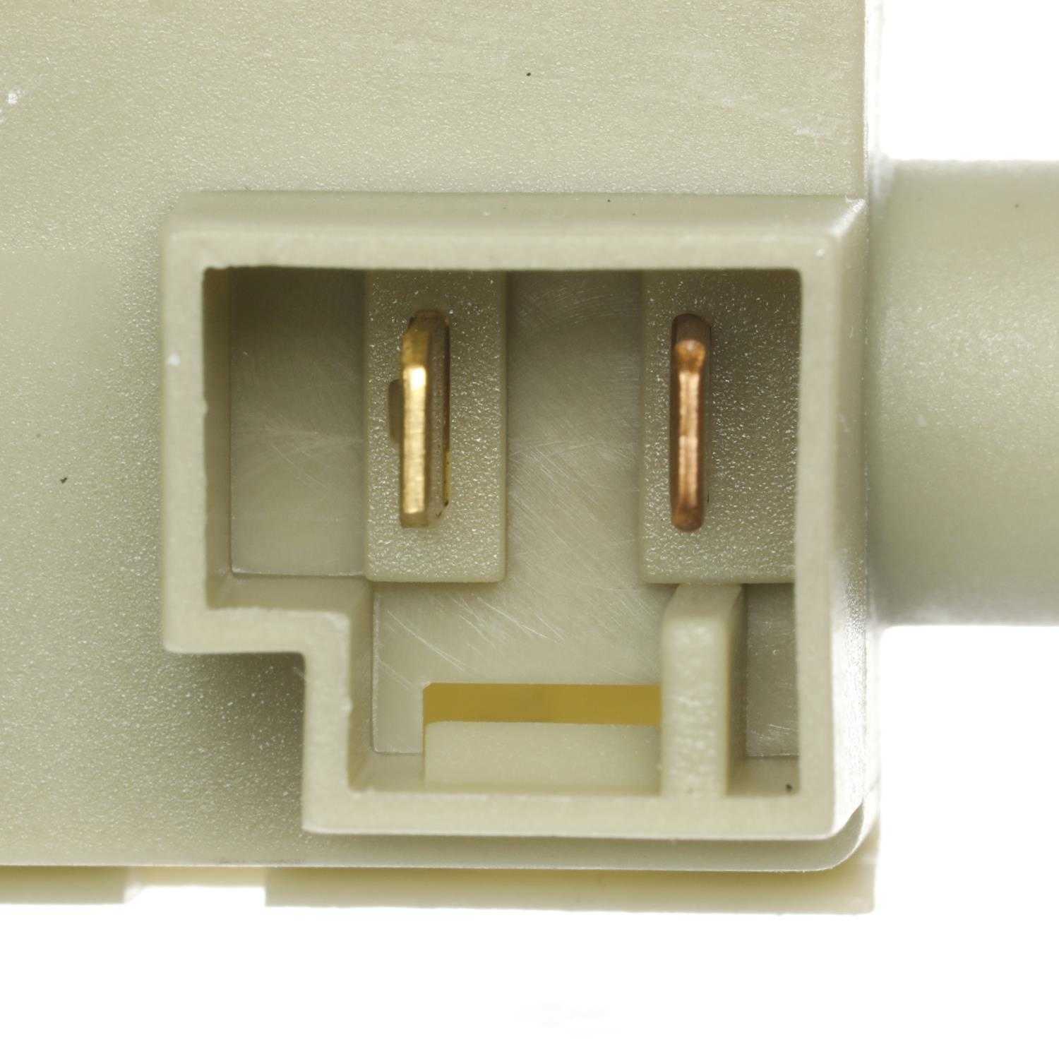 STANDARD MOTOR PRODUCTS - Brake Light Switch - STA SLS-312