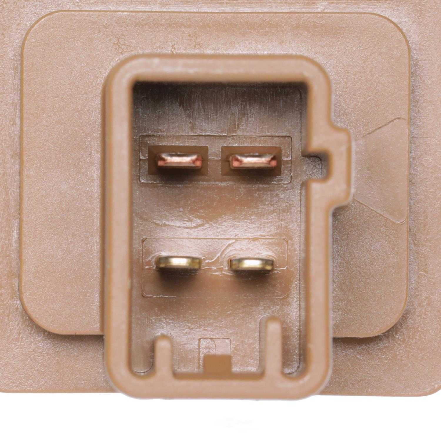 STANDARD MOTOR PRODUCTS - Brake Light Switch - STA SLS588