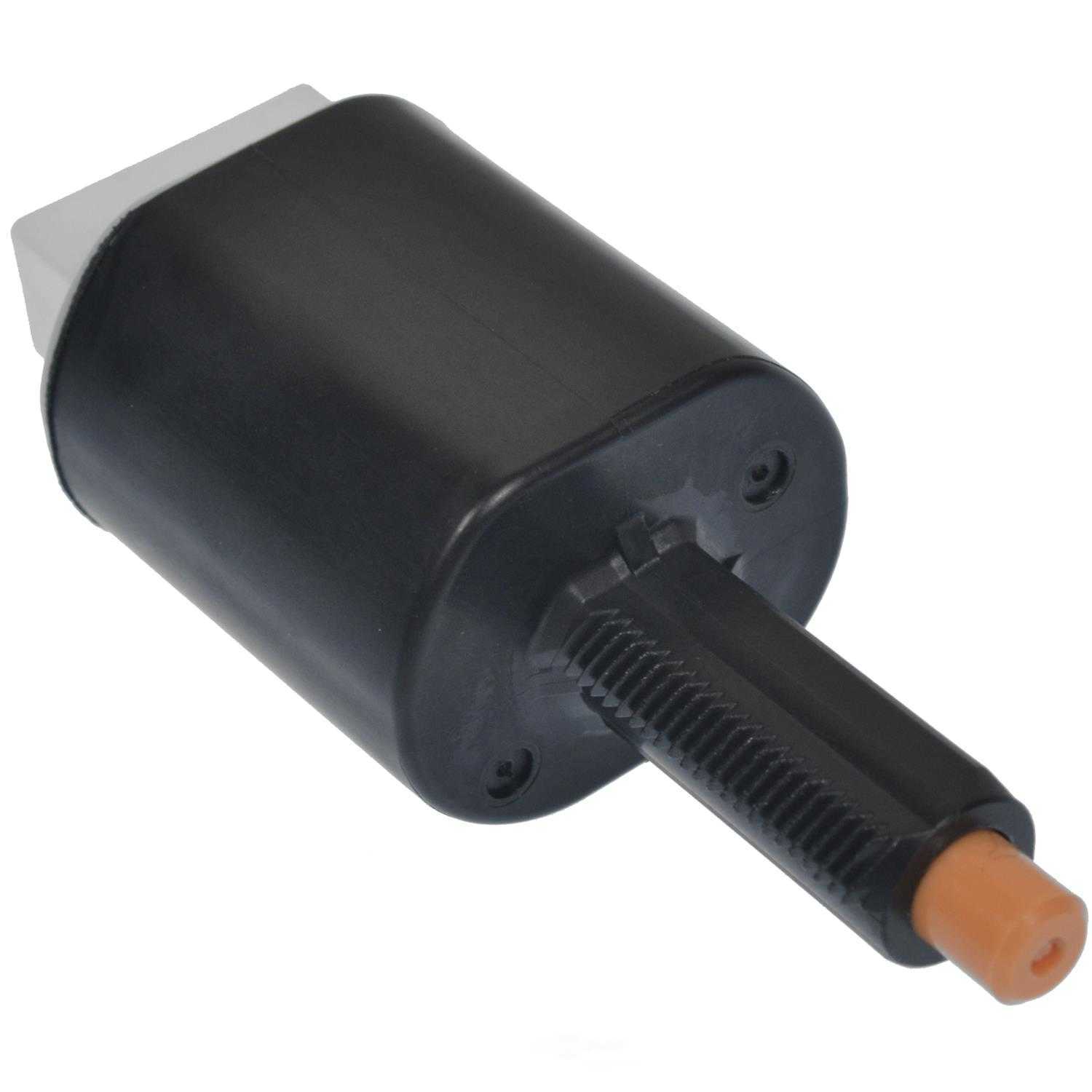 STANDARD MOTOR PRODUCTS - Brake Light Switch - STA - sls616