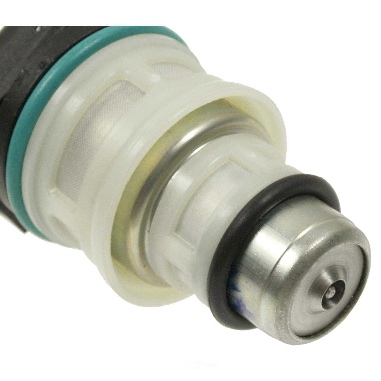 STANDARD MOTOR PRODUCTS - Fuel Injector - STA - tj13