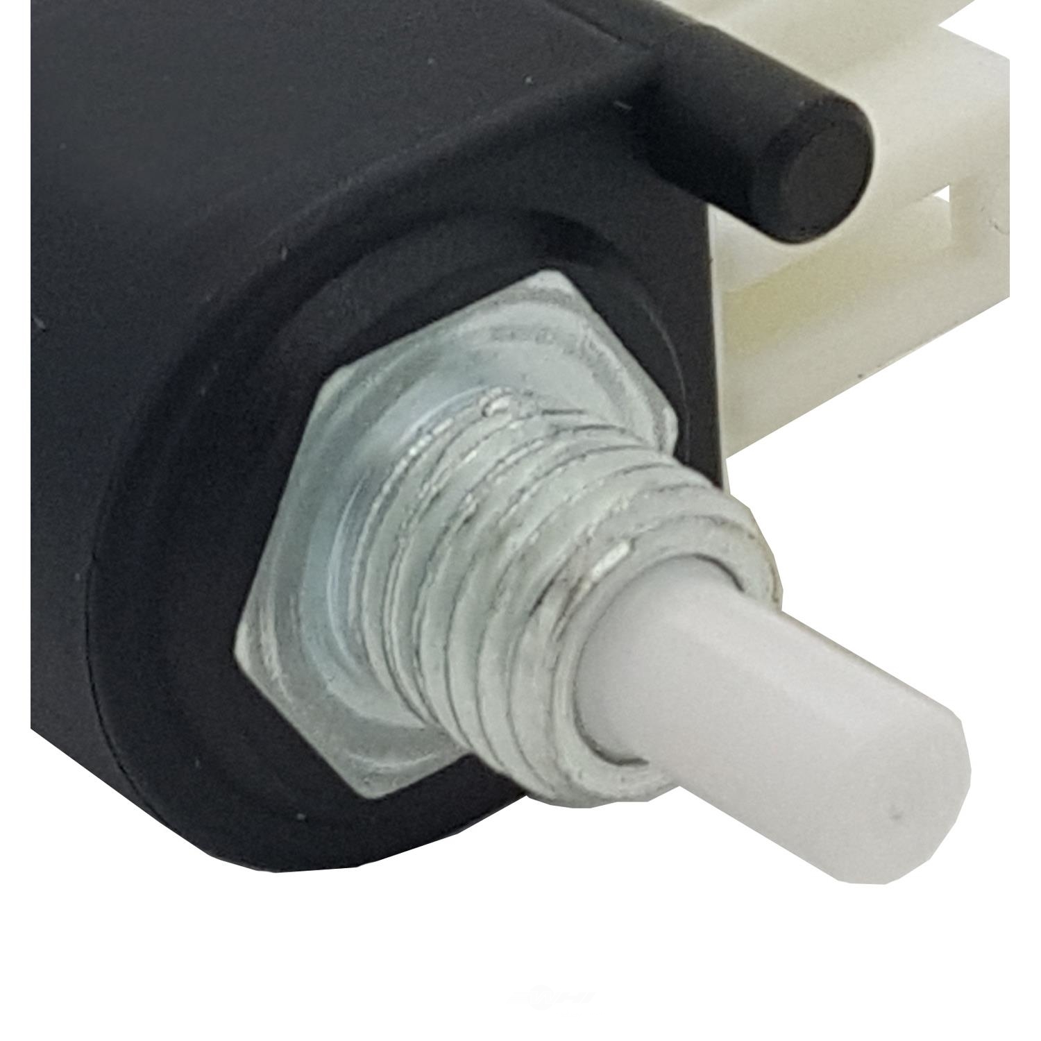 STANDARD T-SERIES - Cruise Control Release Switch - STT NS149T