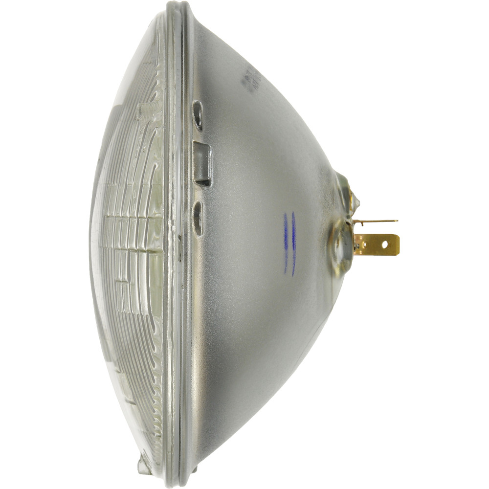 SYLVANIA RETAIL PACKS - SilverStar Box Headlight Bulb (High Beam and Low Beam) - SYR H6024ST.BX