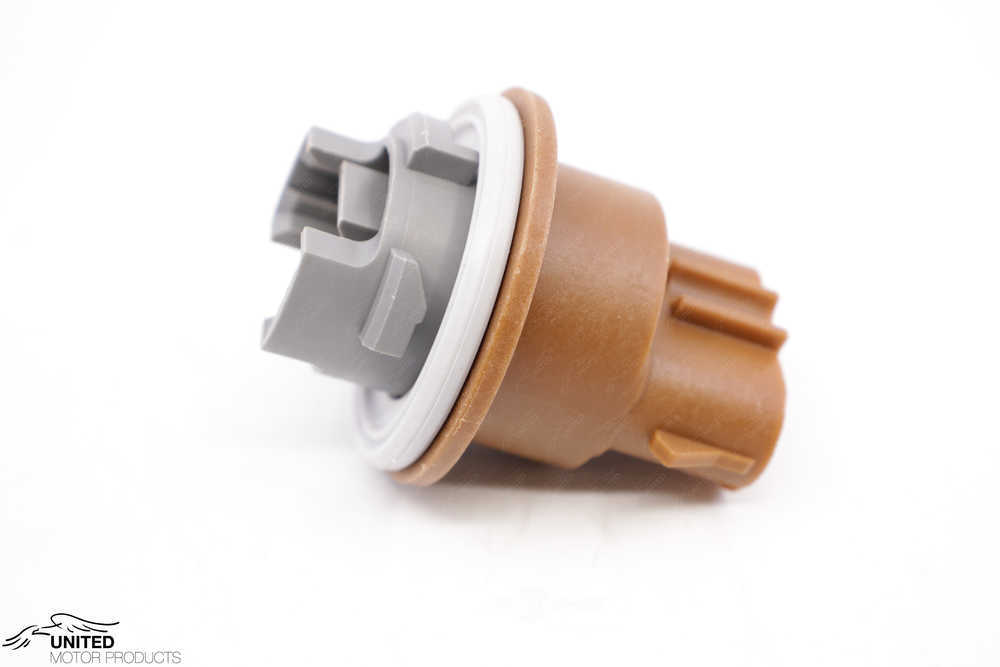 UNITED MOTOR PRODUCTS - Parking Light Bulb Socket - UIW CON-168