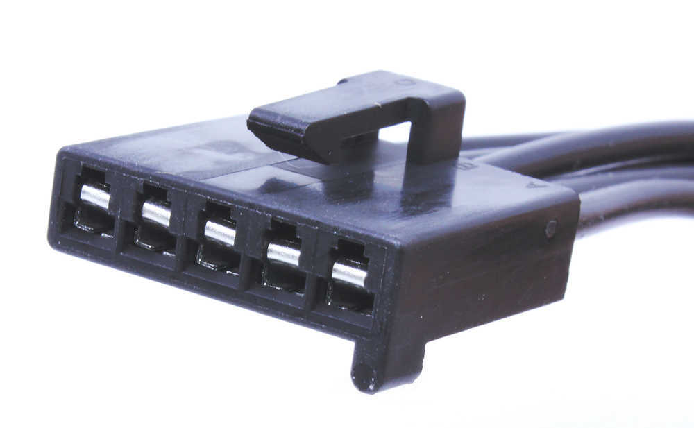 UNITED MOTOR PRODUCTS - Emergency Vehicle Light Switch Connector - UIW CON-31